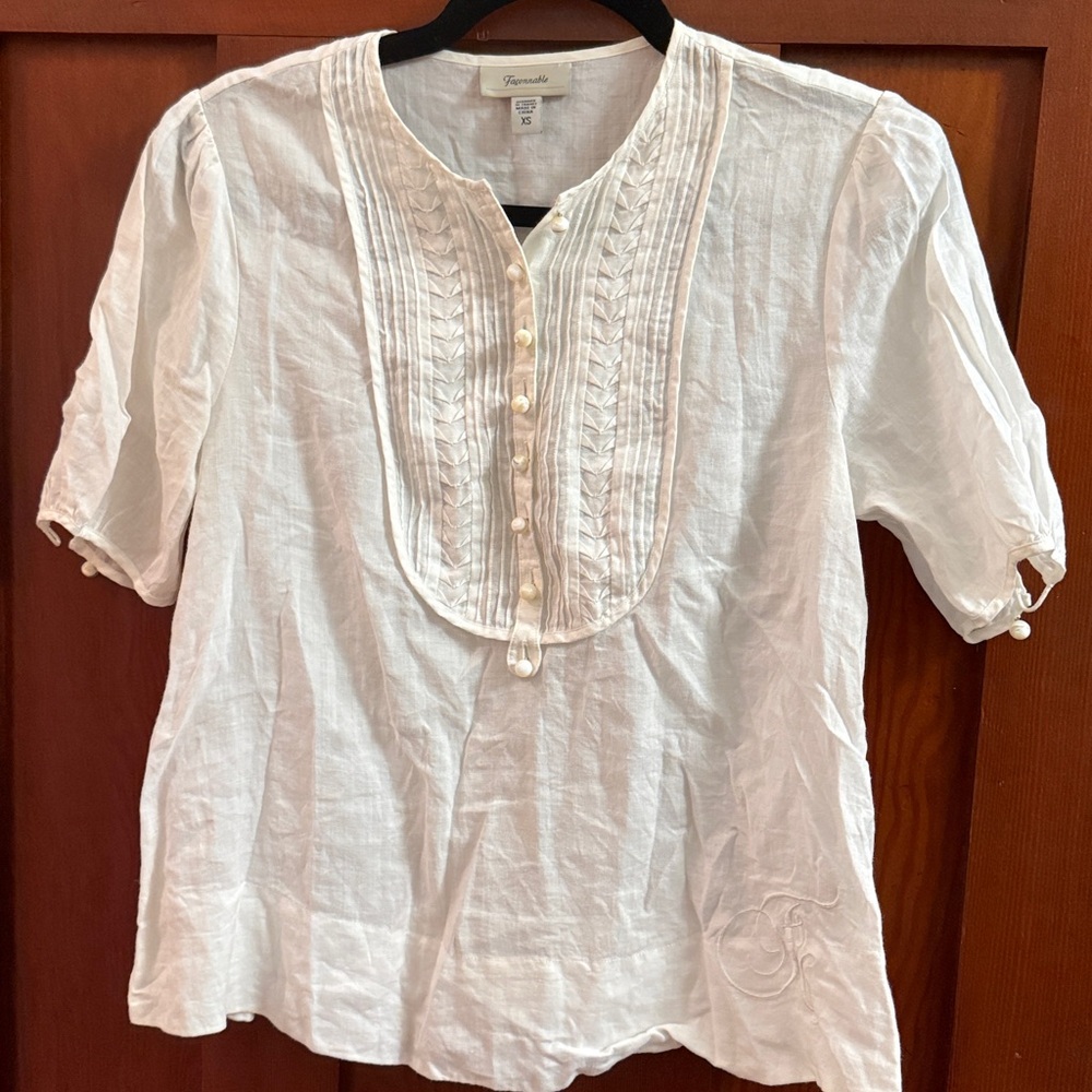 Façonnable Pintuck Blouse handkerchief linen shell buttons size S 18”